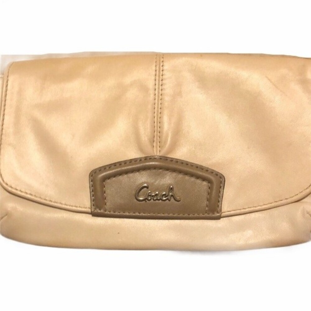 Coach